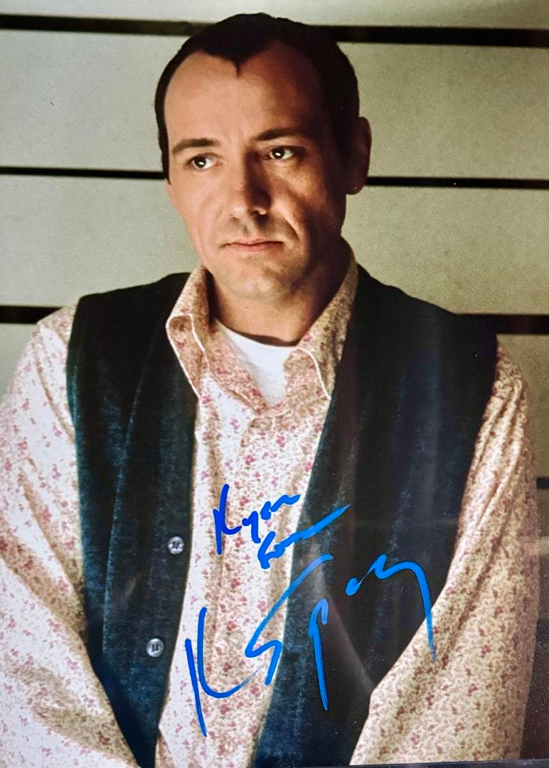 Kevin Spacey Signed 11x14 Photo (The Usual Suspects) w/Inscription - Everest COA